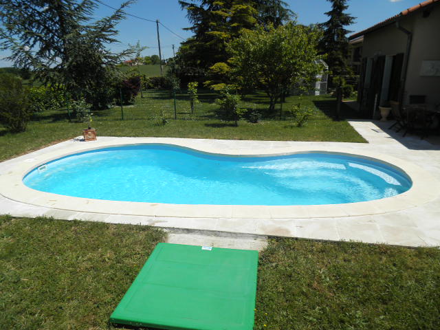 Piscines coque