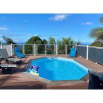 Piscine en bois 